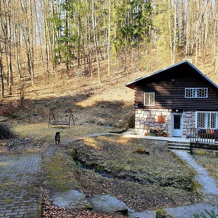 Horska Chata V Srdci Kremnickych Hor Banská Bystrica Exterior photo