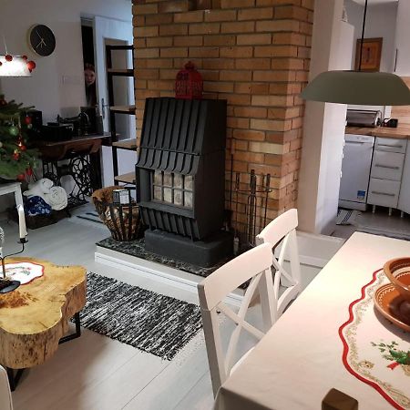 Horska Chata V Srdci Kremnickych Hor Banská Bystrica Exterior photo