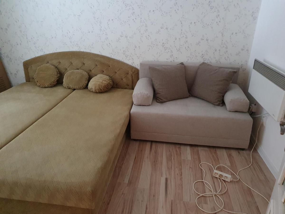 Horska Chata V Srdci Kremnickych Hor Banská Bystrica Exterior photo